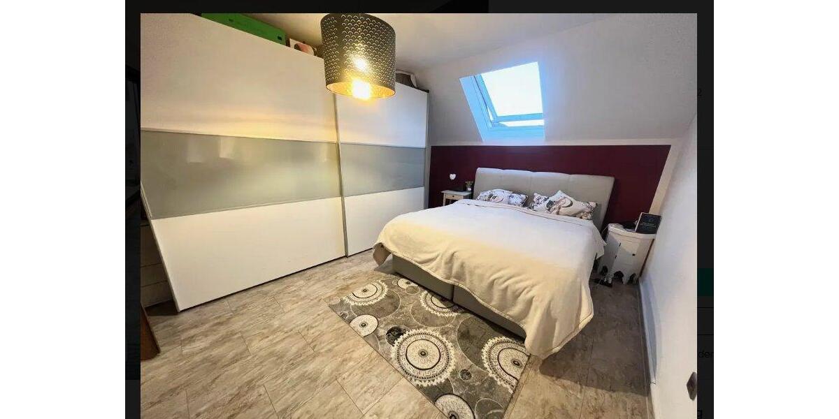 Dachgeschoßwohnung Schaafheim - 2 Zimmer, 99 m&sup2;, 990&euro; | Angebot:26124066