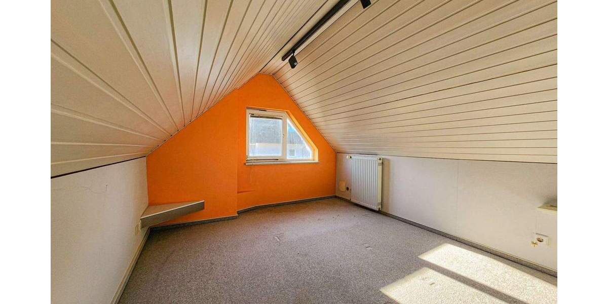 Einfamilienhaus Frankfurt am Main Nieder-Eschbach - 5 Zimmer, 128 m&sup2;, 499.000&euro; | Angebot:25780521