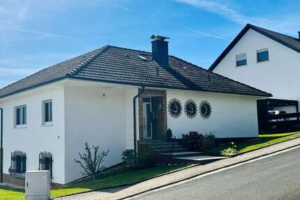 Haus Gründau - 4 Zimmer, 158 m&sup2;, 468.000&euro; | Angebot:26631147
