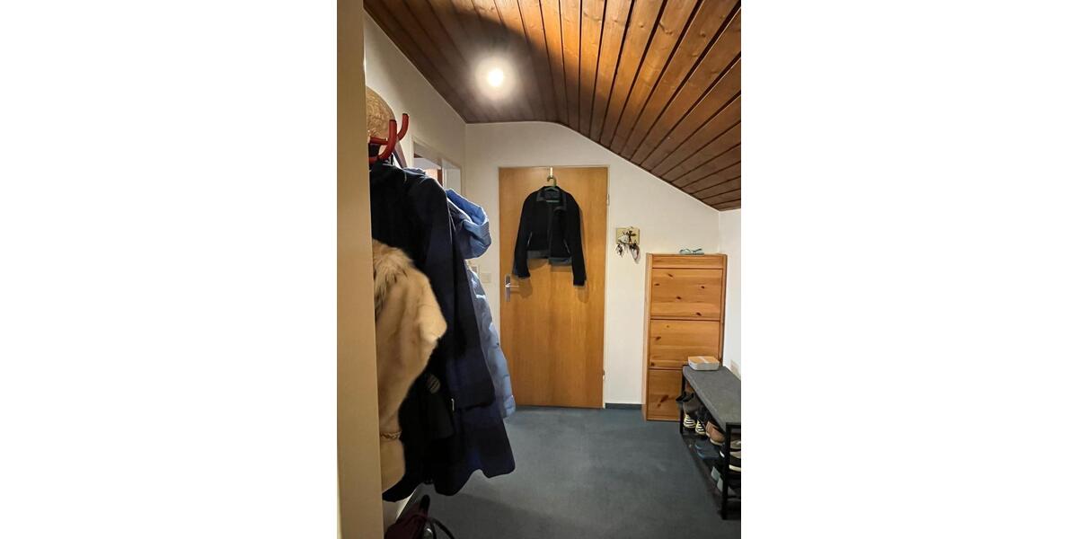 Dachgeschoßwohnung Neu-Isenburg Isenburg - 1 Zimmer, 52 m&sup2;, 700&euro; | Angebot:25975686