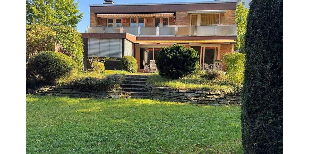 Mehrfamilienhaus, Wohnhaus Frankfurt am Main Eschersheim - 8 Zimmer, 254 m&sup2;, 770.000&euro; | Angebot:25663788