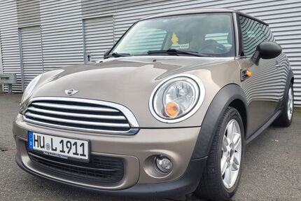 Mini ONE 91.134 km 6.100 &euro; Bruchköbel 63486