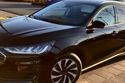 Ford Focus 21.000 km 21.500 &euro; Frankfurt 60438