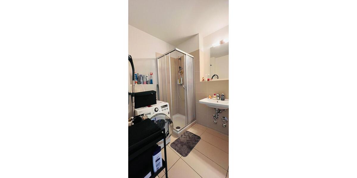 Etagenwohnung Offenbach am Main Hafen - 1 Zimmer, 32 m&sup2;, 900&euro; | Angebot:25964091