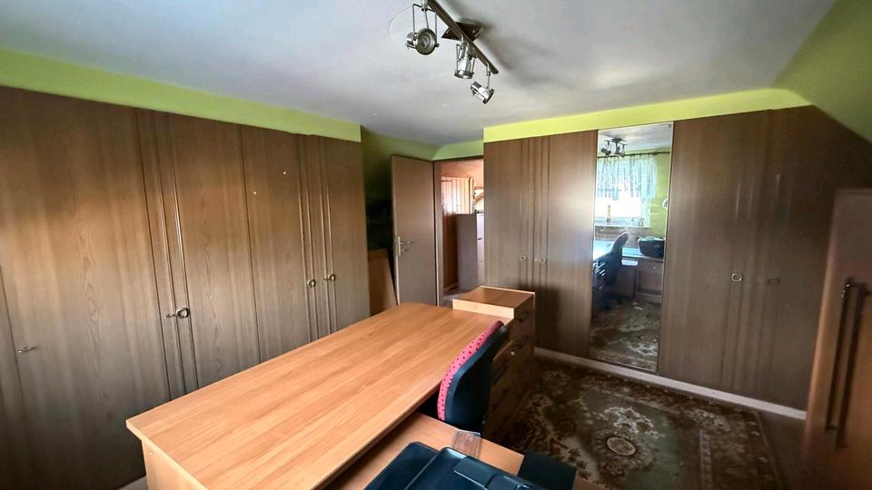 Etagenwohnung Bruchköbel - 6 Zimmer, 125 m&sup2;, 1.750&euro; | Angebot:24814959