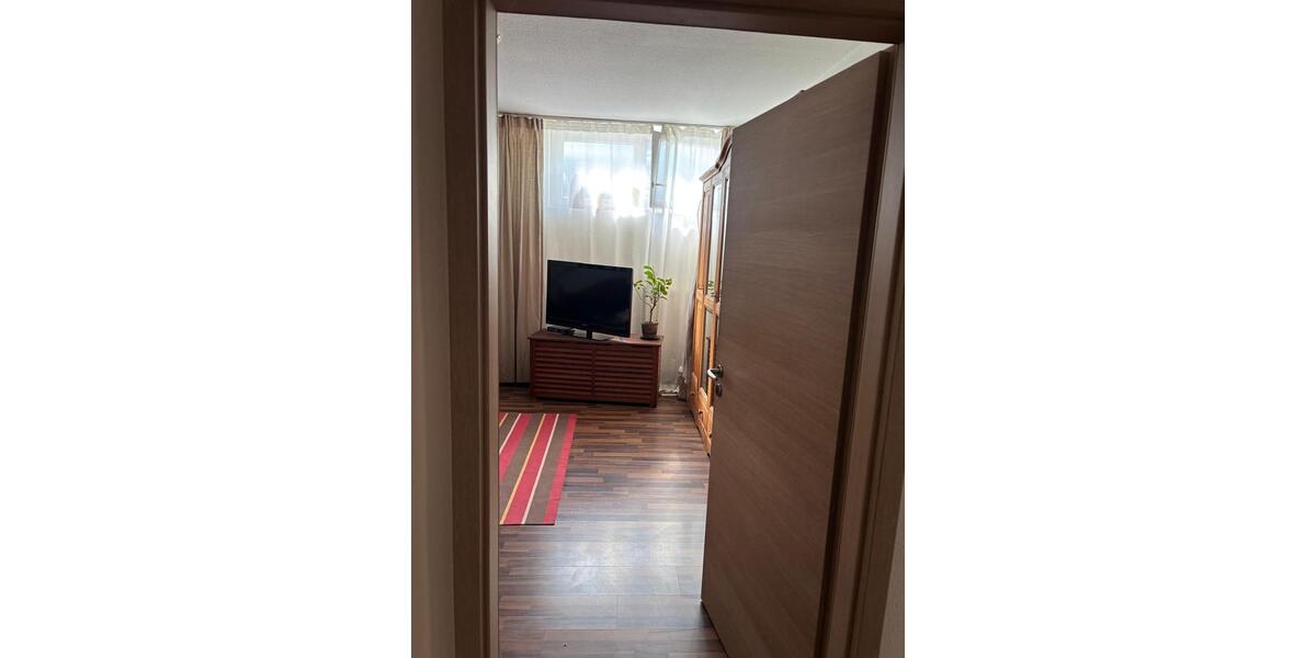 Etagenwohnung Ortenberg - 2 Zimmer, 87 m&sup2;, 710&euro; | Angebot:26422088