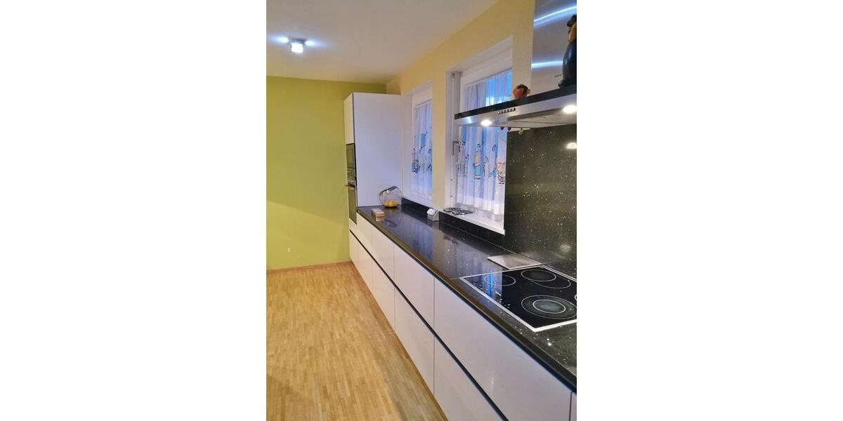 Erdgeschoßwohnung Frankfurt am Main Gallus - 4 Zimmer, 110 m&sup2;, 2.100&euro; | Angebot:23845641