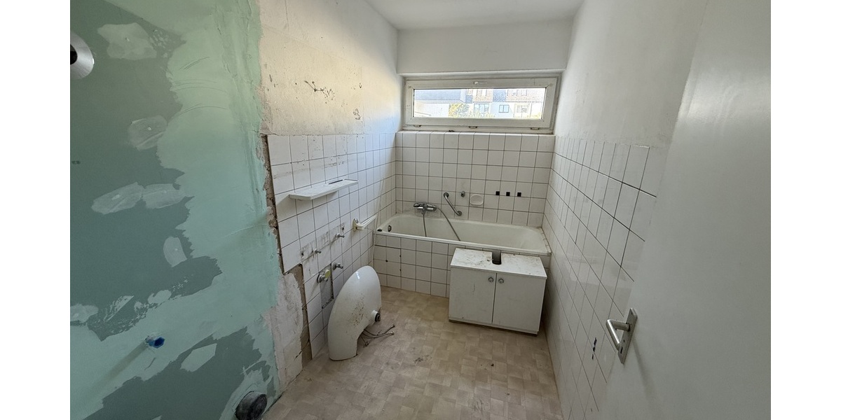 Eschborn: Individuelle Wohnvision, 2-Zimmerwohnung mit außergewöhnlichem Gestaltungsspielraum - Etagenwohnung Eschborn | Angebot:27677313