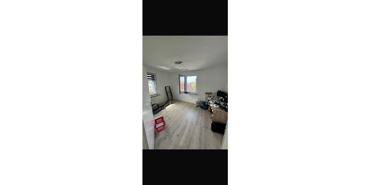 Etagenwohnung Kahl am Main - 4 Zimmer, 95 m&sup2;, 1.300&euro; | Angebot:25968170