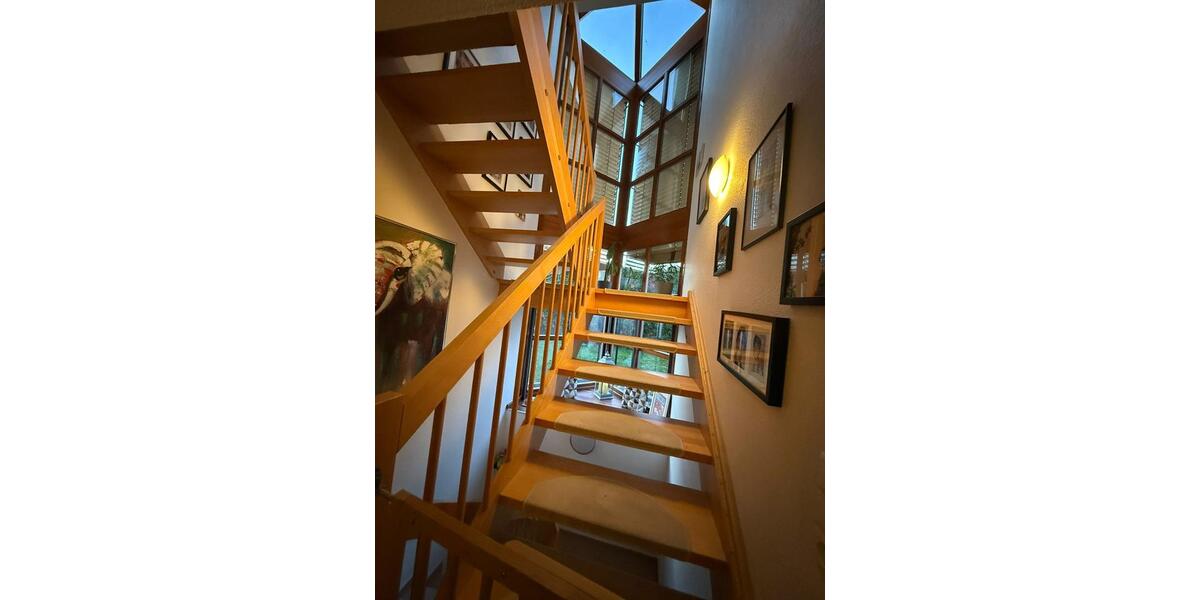 Einfamilienhaus Büdingen - 7 Zimmer, 163 m&sup2;, 650.000&euro; | Angebot:25900348