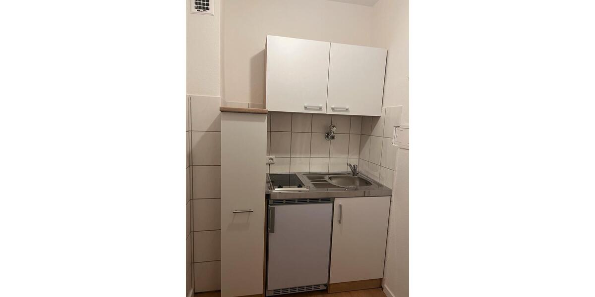 Etagenwohnung Eschborn - 1 Zimmer, 30 m&sup2;, 640&euro; | Angebot:27621559