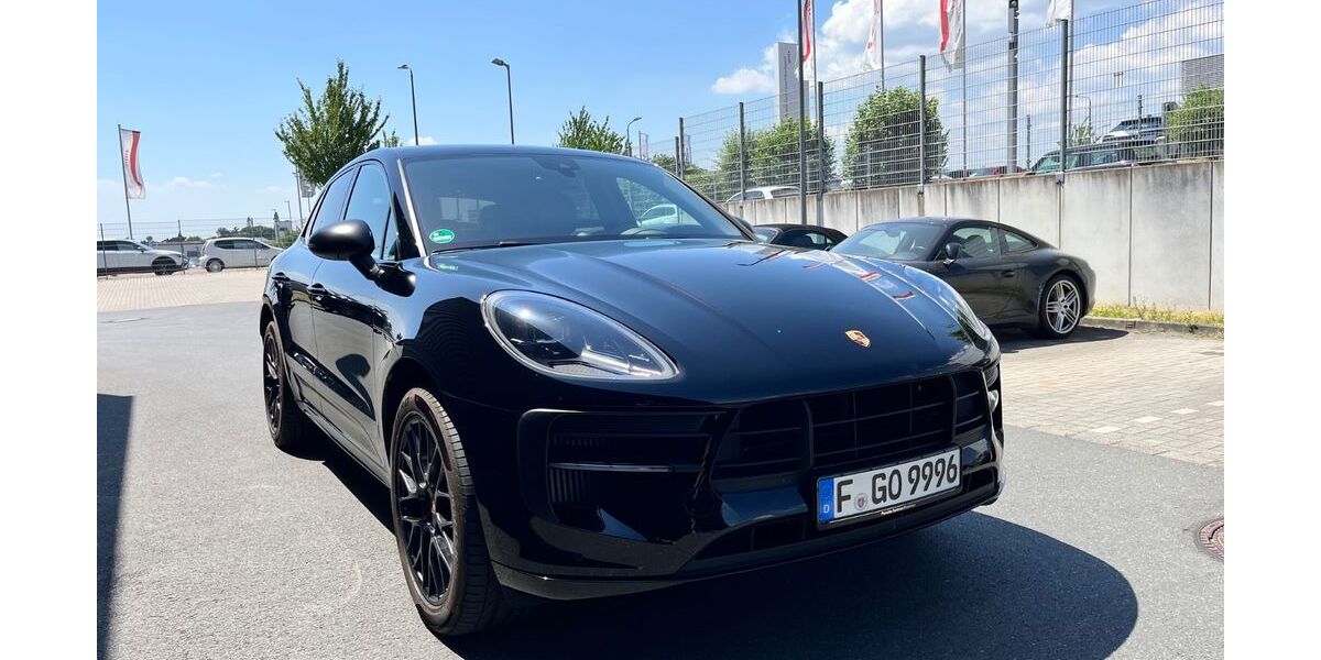 Porsche Macan 34.352 km 66.500 &euro; Frankfurt 60433