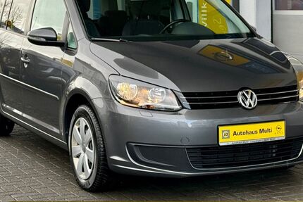VW Touran 297.000 km 6.900 &euro; Limeshain 63694