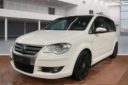 VW Touran 278.000 km 6.800 &euro; Hanau 63456