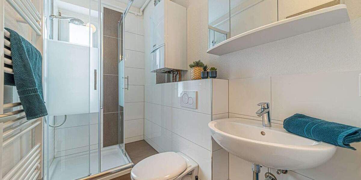 Etagenwohnung Frankfurt am Main Bockenheim - 2 Zimmer, 60 m&sup2;, 1.750&euro; | Angebot:25796607