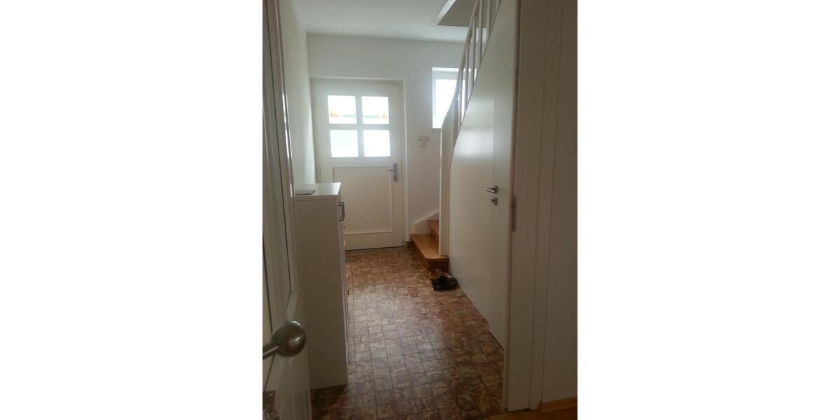 Erdgeschoßwohnung Hösbach - 3 Zimmer, 82 m&sup2;, 820&euro; | Angebot:25655342