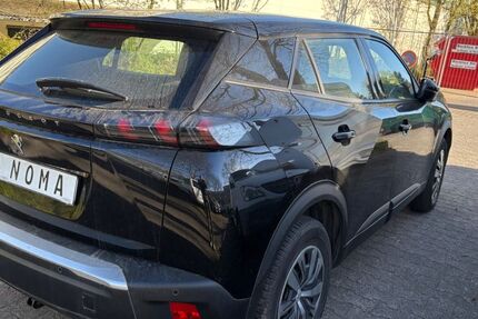 Peugeot 2008 166.187 km 9.282 &euro; Frankfurt am Main 60389