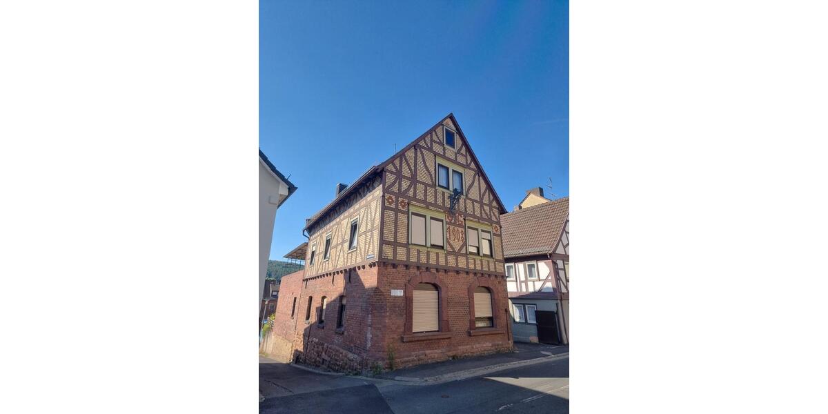 Einfamilienhaus Hösbach - 9 Zimmer, 162 m&sup2;, 335.000&euro; | Angebot:26975378
