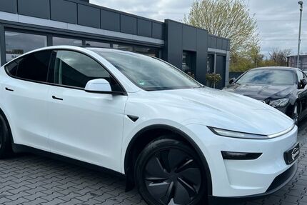 Tesla Model Y 14.800 km 49.890 &euro; Seligenstadt 63500