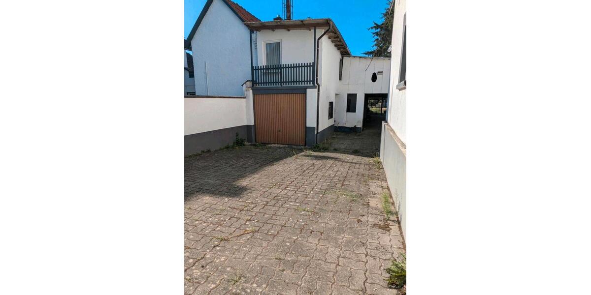 Einfamilienhaus Reichelsheim (Wetterau) - 7 Zimmer, 280 m&sup2;, 1.480&euro; | Angebot:27699145
