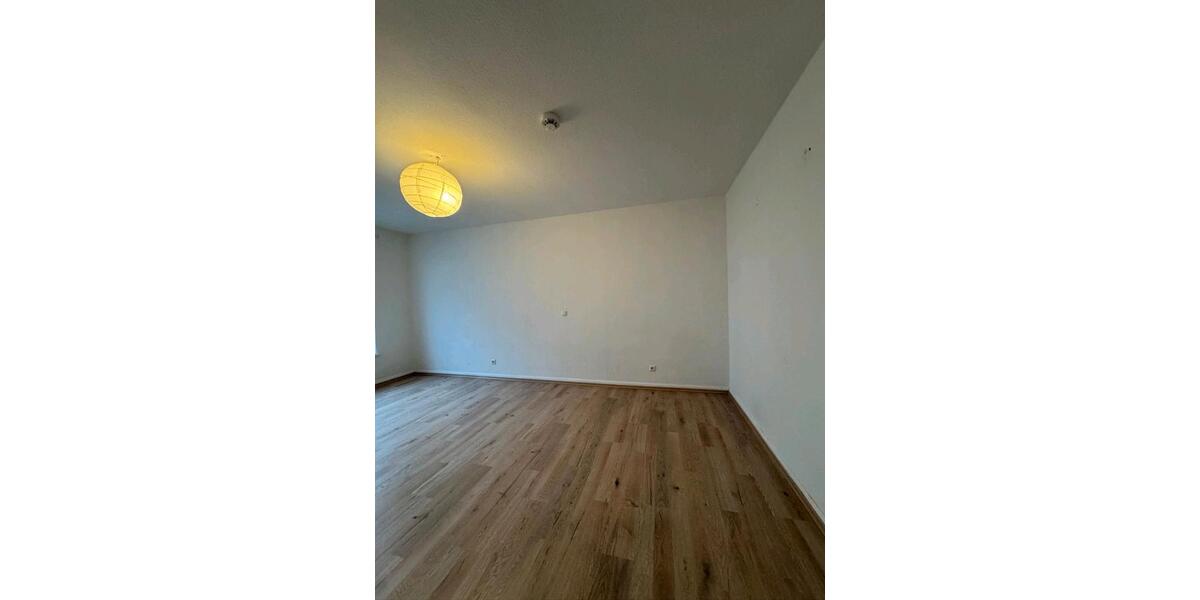 Etagenwohnung Frankfurt am Main - 2 Zimmer, 59 m&sup2;, 1.165&euro; | Angebot:25853911