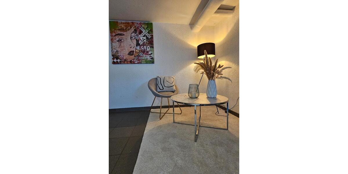 Erdgeschoßwohnung Groß-Zimmern Zimmern - 1 Zimmer, 20 m&sup2;, 450&euro; | Angebot:25842036