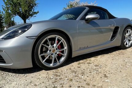 Porsche Boxster 81.000 km 57.800 &euro; Nidderau 61130