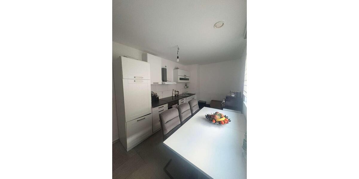 Etagenwohnung Offenbach am Main - 2 Zimmer, 70 m&sup2;, 1.070&euro; | Angebot:25720955