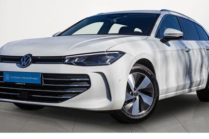 VW Passat Variant 13.600 km 33.240 &euro; Bad Homburg 61348