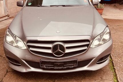 Mercedes-Benz E 350 218.000 km 14.600 &euro; Gründau 63584
