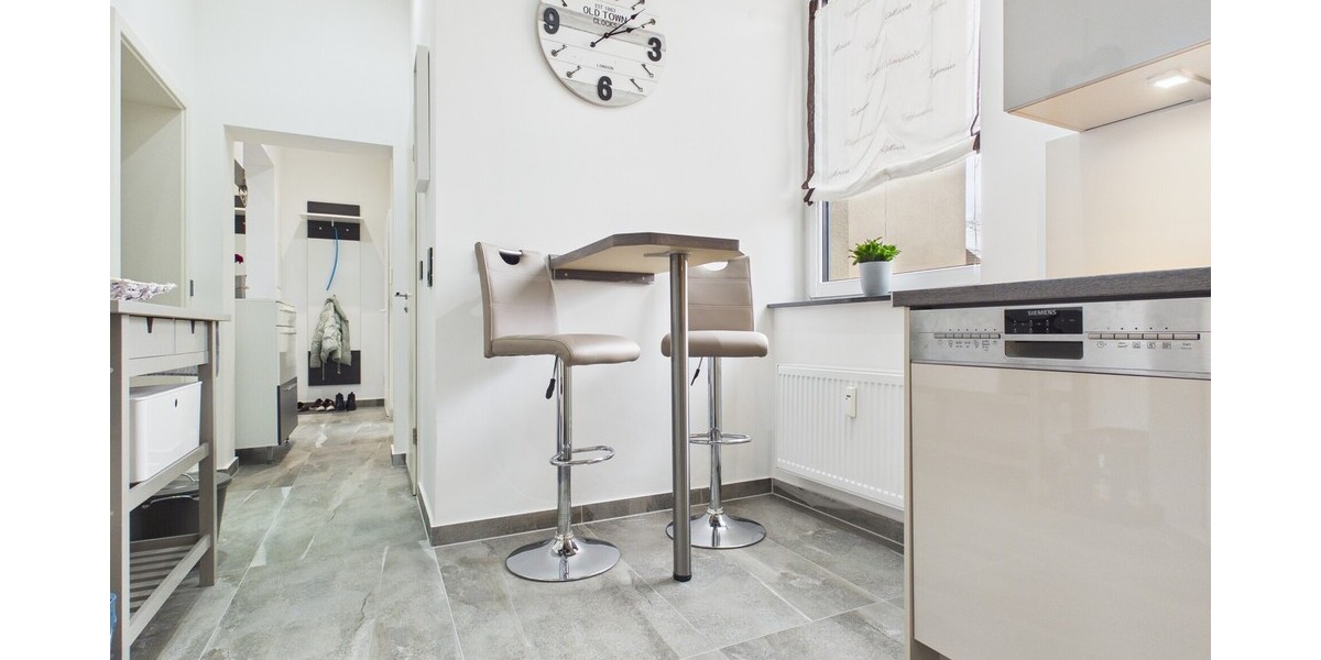 Exklusive 2-Zimmer-Wohnung mit Balkon, moderner Einbauküche und Stellplatz in Hanau - Etagenwohnung Hanau | Angebot:26019443