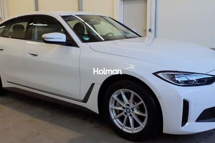 BMW i4 32.865 km 34.524 &euro; Eschborn 65760