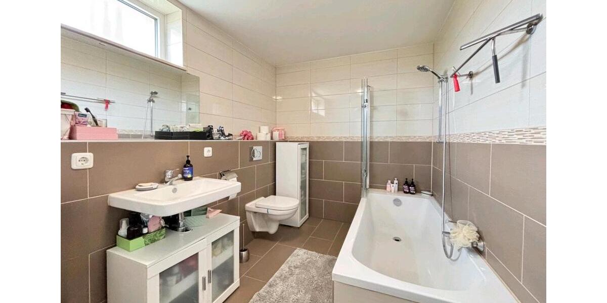 Mehrfamilienhaus, Wohnhaus Rodgau - 5 Zimmer, 165 m&sup2;, 620.000&euro; | Angebot:25641670