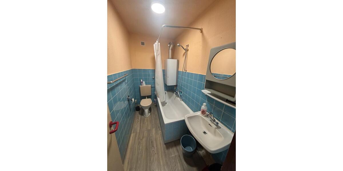 Etagenwohnung Frankfurt am Main Nord-Ost - 2 Zimmer, 65 m&sup2;, 1.950&euro; | Angebot:25950876