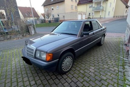 Mercedes-Benz 190 225.000 km 8.500 &euro; Frankfurt 60311