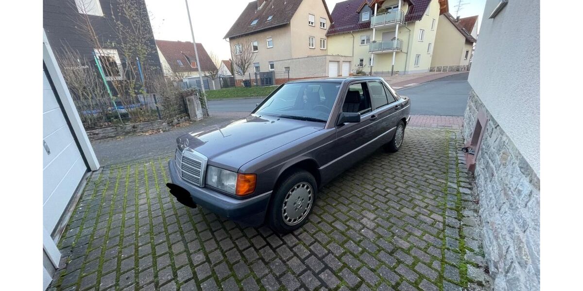 Mercedes-Benz 190 225.000 km 8.500 &euro; Frankfurt 60311