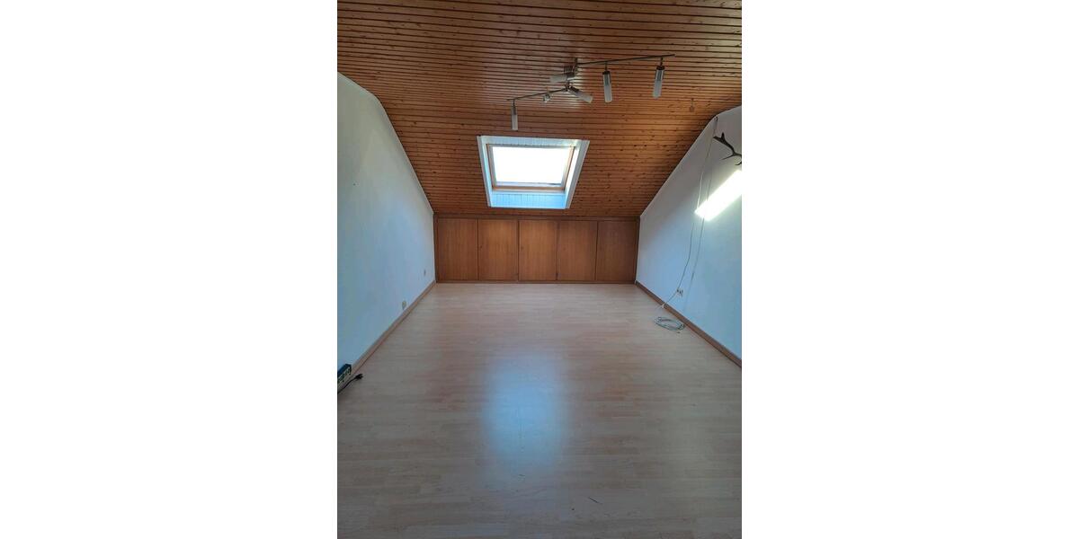 Einfamilienhaus Linsengericht - 5 Zimmer, 146 m&sup2;, 360.000&euro; | Angebot:25883849