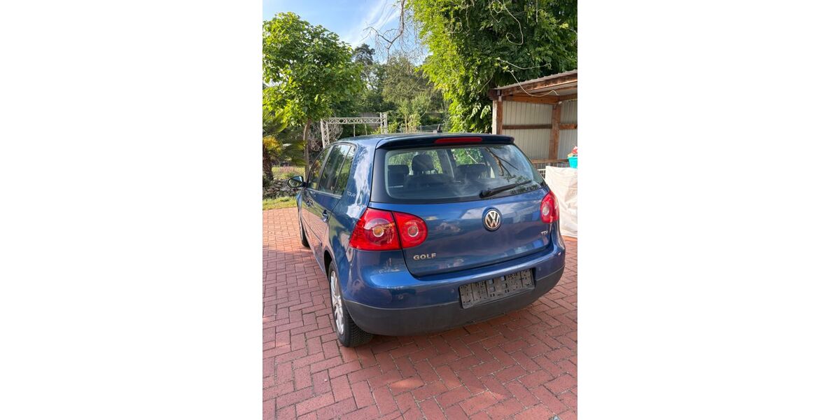 VW Golf 283.657 km 2.990 &euro; Hasselroth 63594