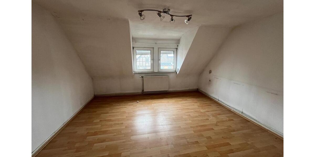 Etagenwohnung Dieburg - 3 Zimmer, 75 m&sup2;, 700&euro; | Angebot:25877424