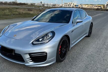 Porsche Panamera 70.500 km 39.500 &euro; Frankfurt am Main 60488