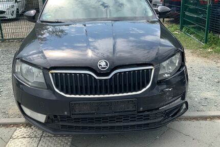 Skoda Octavia 378.387 km 3.250 &euro; Frankfurt am Main 60486