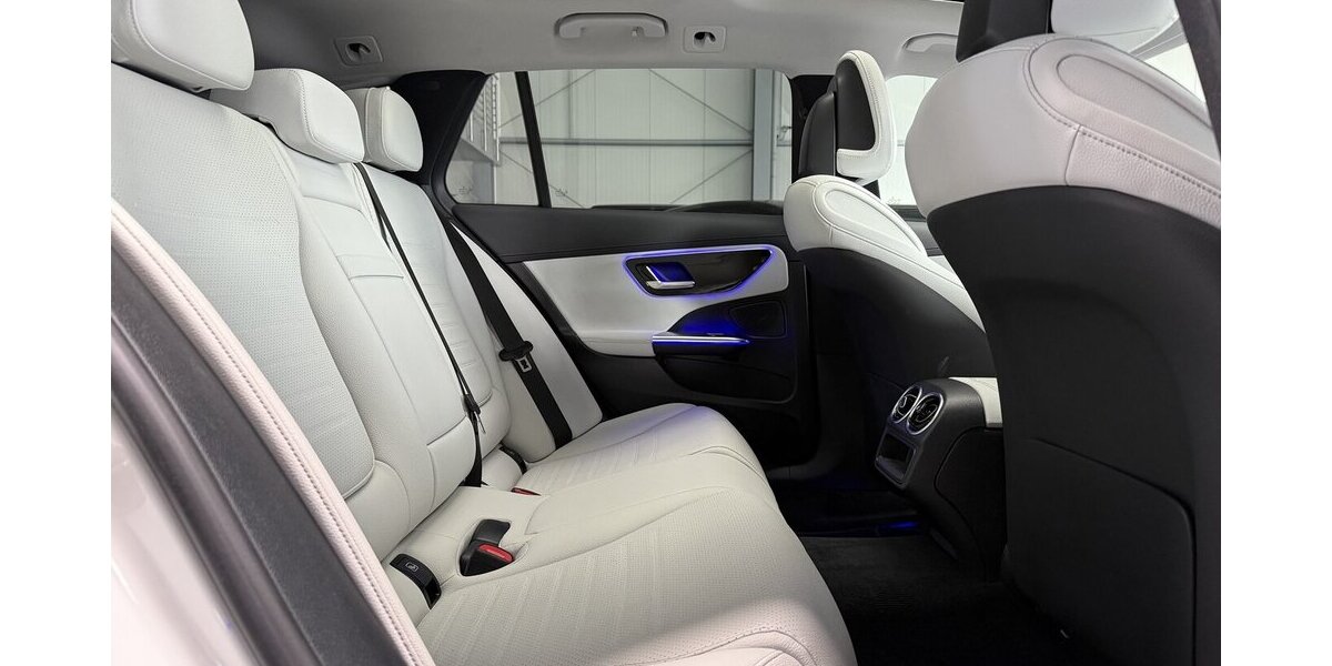 Mercedes-Benz C 300 T e AMG DISTRONIC-PANORAMA-360°-MEMORY 23.810 km 43.889 &euro; Groß-Umstadt 64823