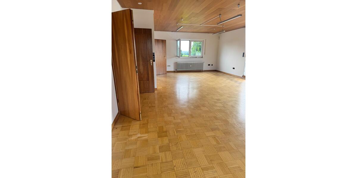 Gewerbeobjekt Steinbach (Taunus) - 1.210&euro; | Angebot:26623582