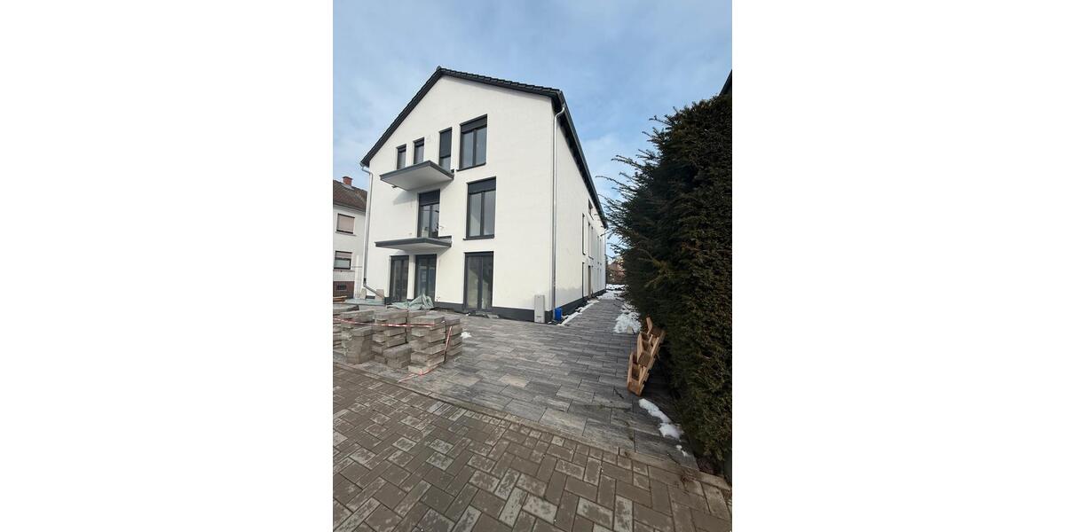Etagenwohnung Karben - 2 Zimmer, 68 m&sup2;, 1.200&euro; | Angebot:25634096
