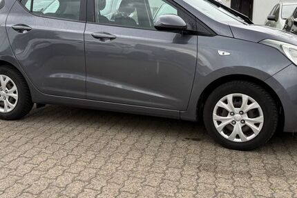 Hyundai i10 130.989 km 4.850 &euro; Hanau 63452