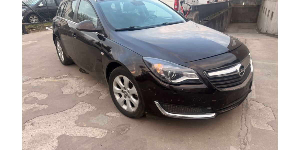 Opel Insignia 169.100 km 6.900 &euro; FRANKFURT 65933