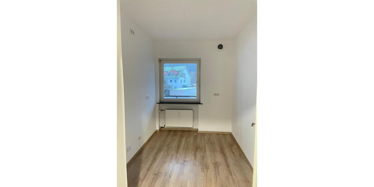 Etagenwohnung Bruchköbel - 2 Zimmer, 50 m&sup2;, 580&euro; | Angebot:24724159