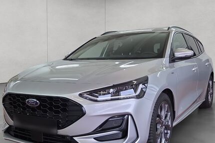 Ford Focus 29.981 km 19.950 &euro; Frankfurt 60386