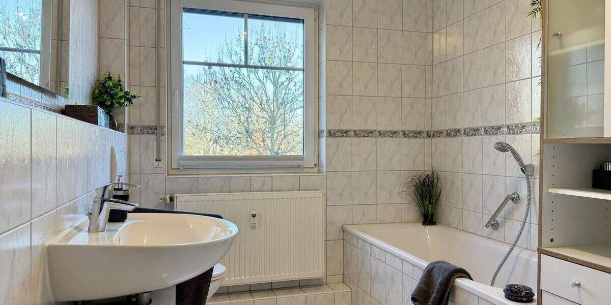 Etagenwohnung Offenbach Rumpenheim - 3 Zimmer, 83 m&sup2;, 329.000&euro; | Angebot:25802098