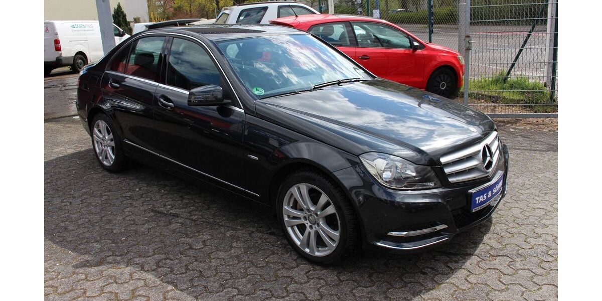 Mercedes-Benz C 200 60.640 km 12.900 &euro; Hanau 63452